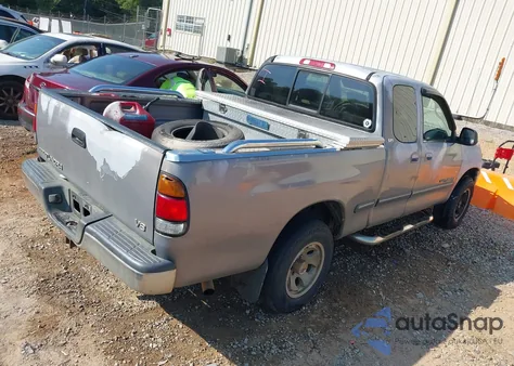 2000 Toyota Tundra Sr5 V8 from USA, damaged, VIN 5TBRT3415YS047190